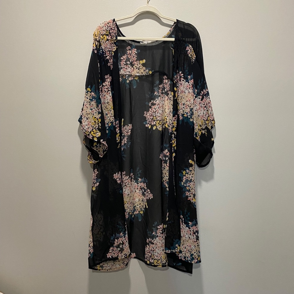 Maurices Floral Mesh Kimono - Size 4